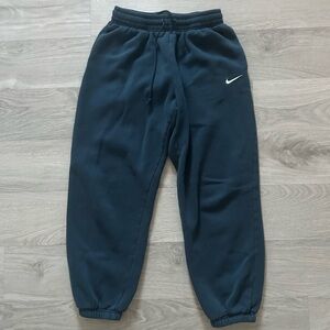 Nike women’s phoenix high waisted oversized sweatpants